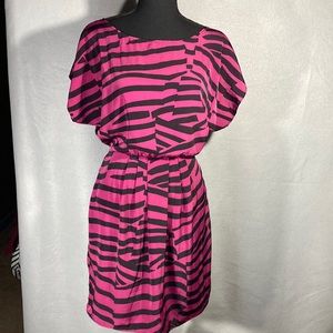 Prevett Open back midi dress juniors Sz M